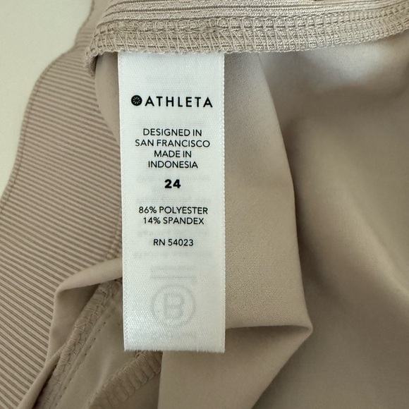 Athleta Brooklyn Mid Rise Ankle Pant - Picture 9 of 12